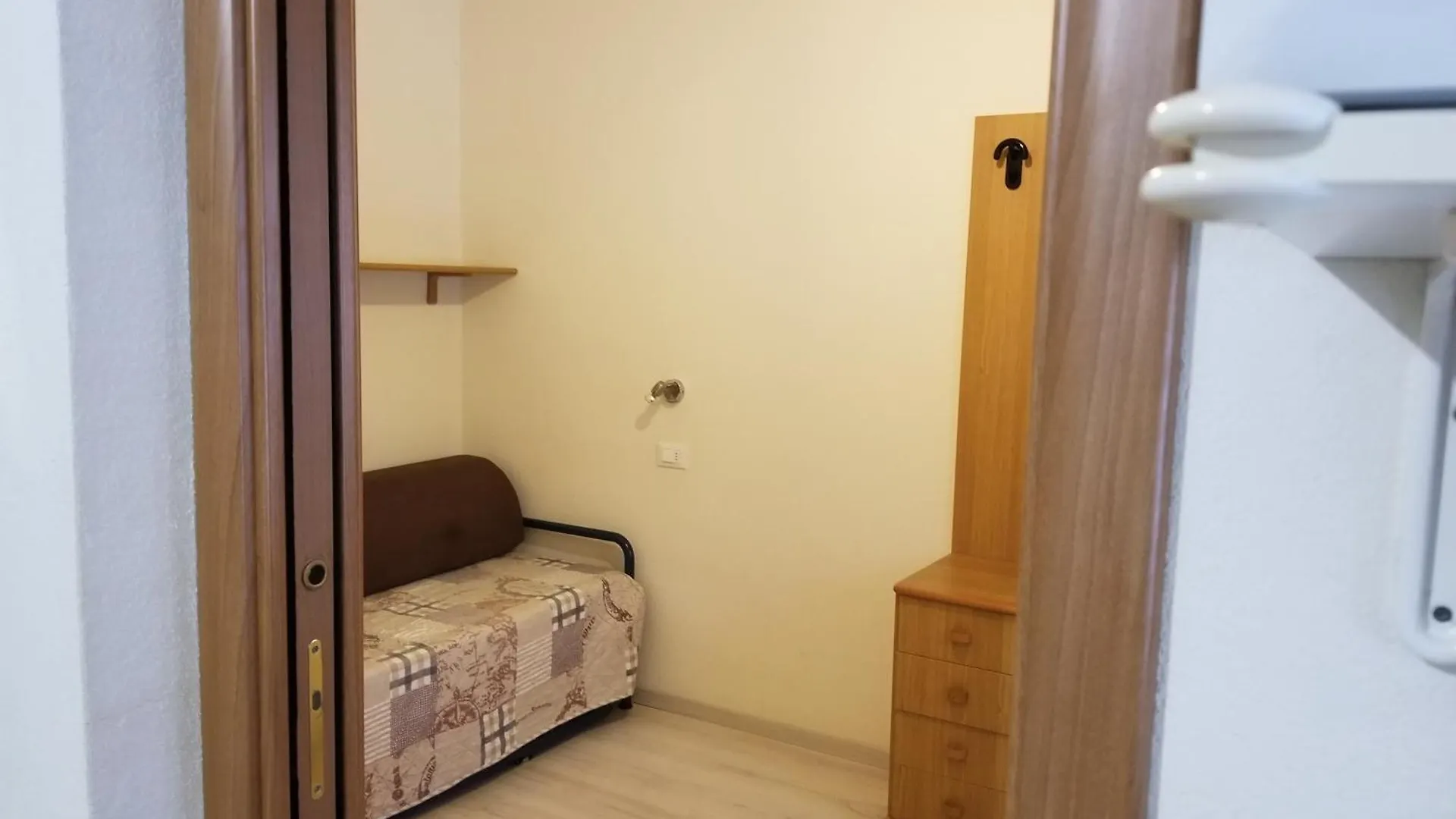 Residence Olivotti Finale Ligure 3*,